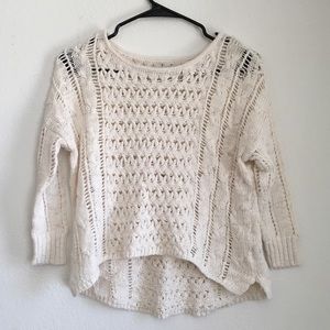Cropped high low Cream long sleeved sweater